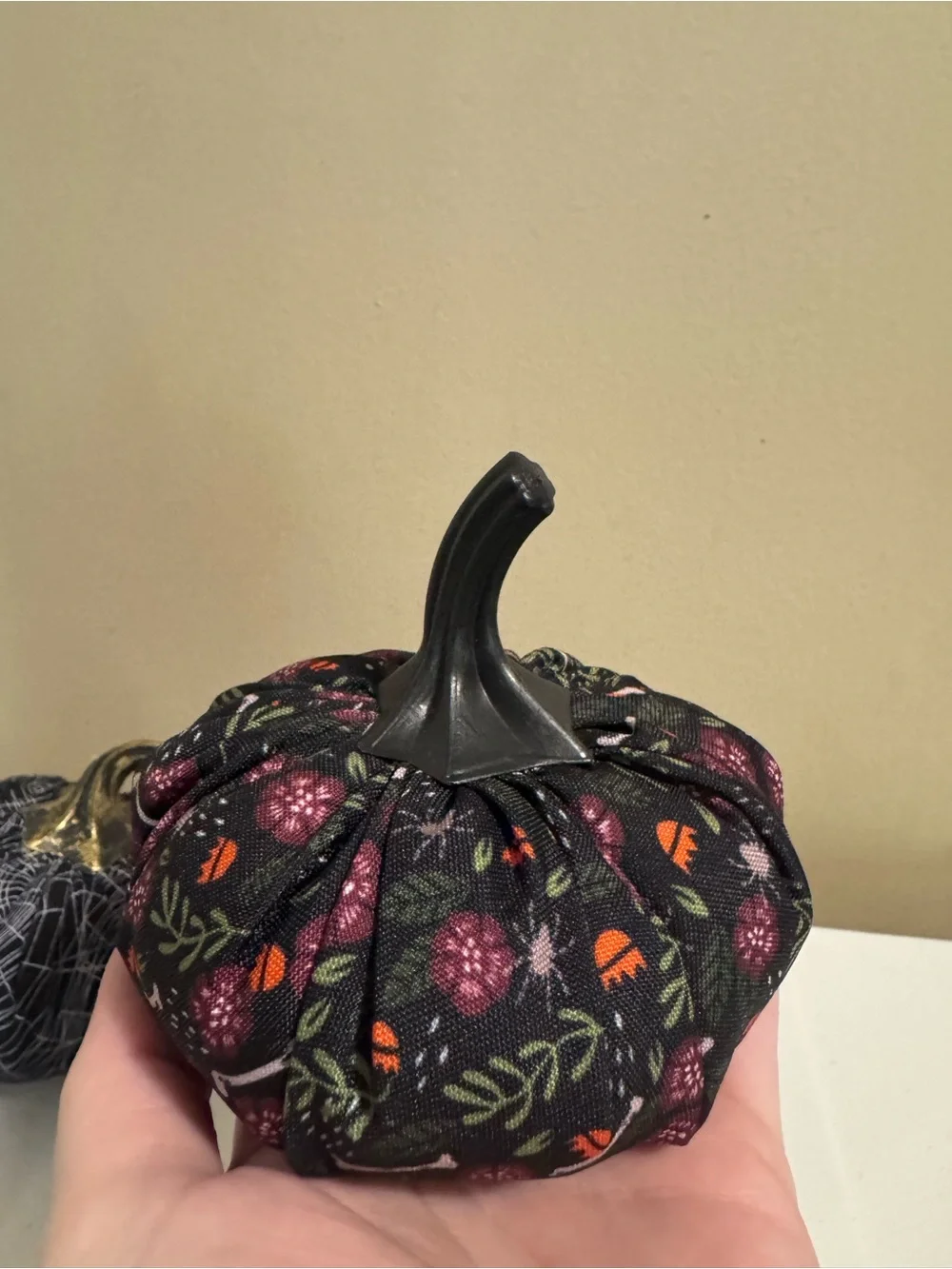 Fall Decorative Bundle Of 3 Small Plush Pumpkins